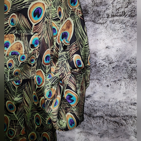 BELLISSIMO PEACOCK PRINTED LONG-SLEEVE  BLOUSE SIZE MEDIUM - Picture 6 of 7